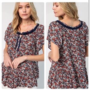 NWT Easel Floral Blouse - Size M